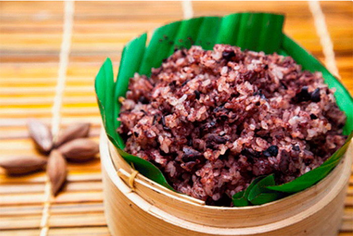 Colorful sticky rice